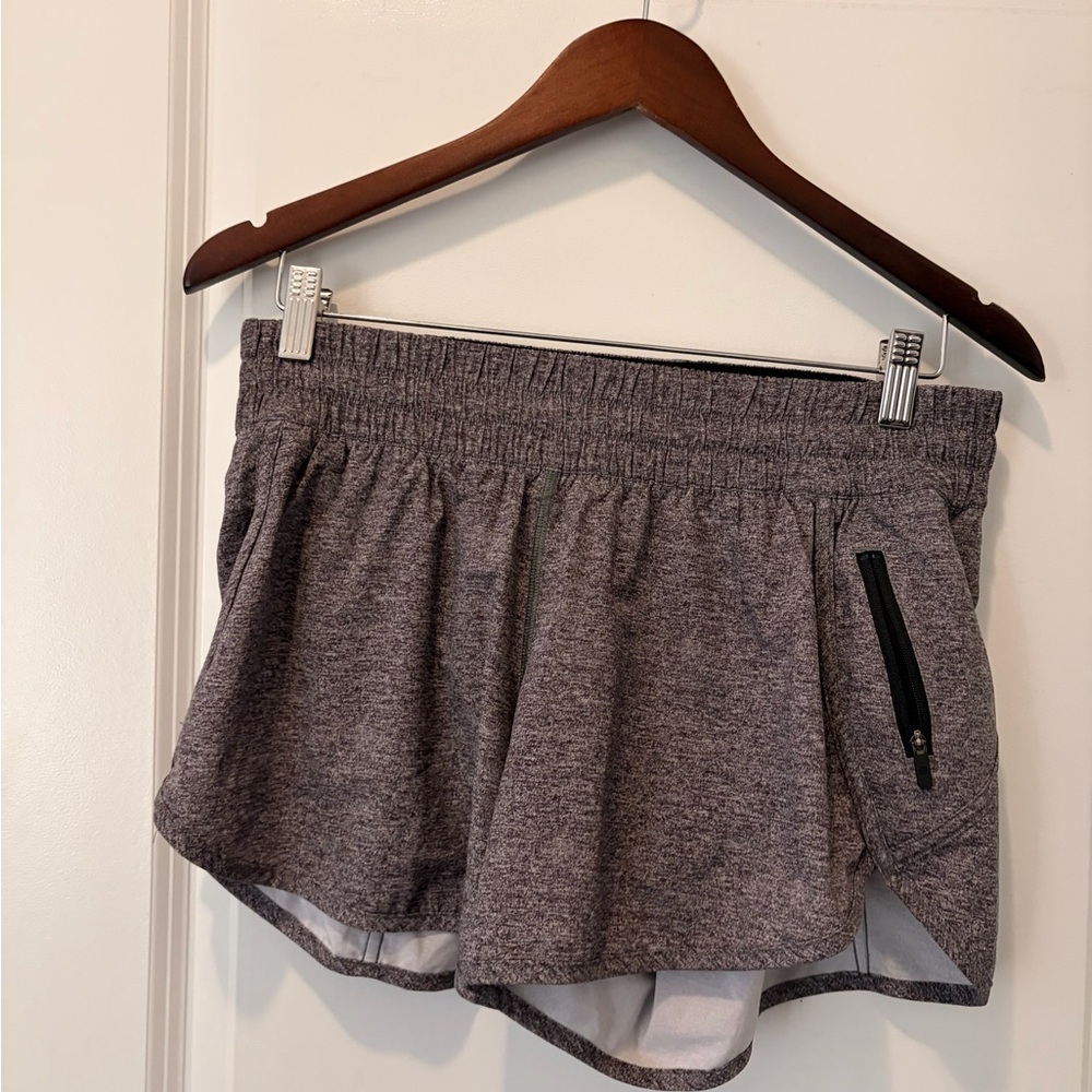 Lululemon Activewear Shorts - Size 10